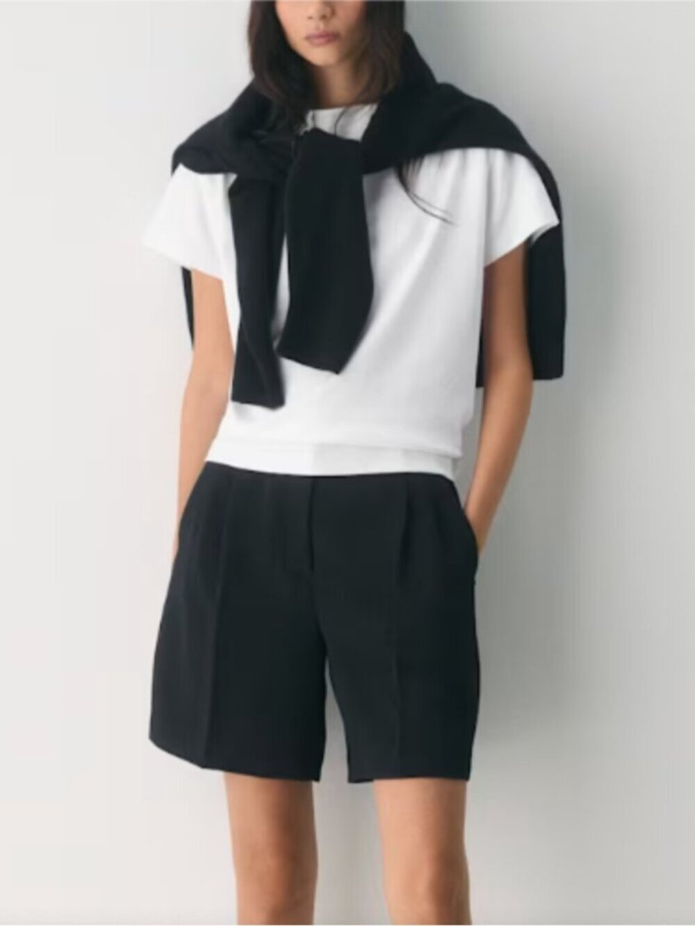 Aritzia Wilfred The Effortless Short Long Crepette Relaxed high-rise wide leg